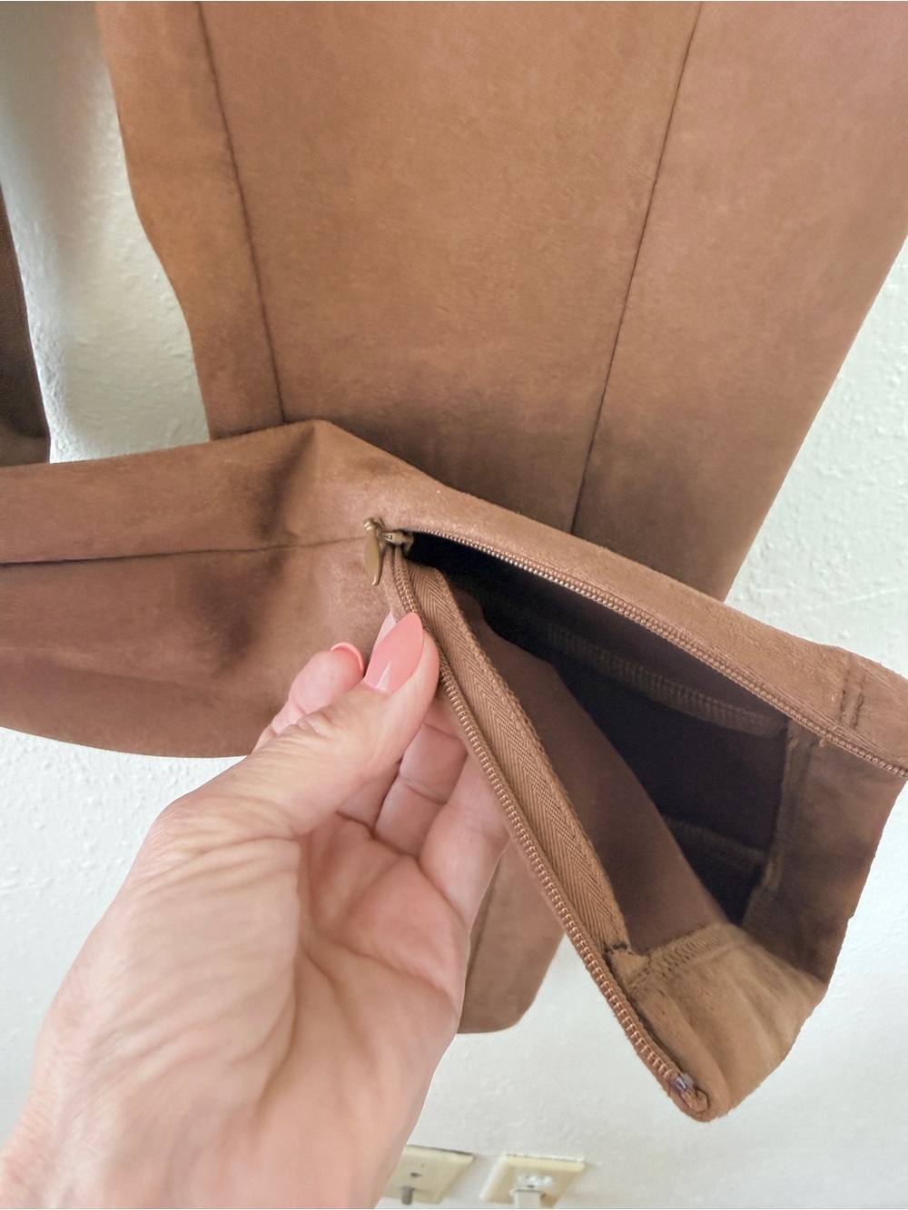 LOFT Camel Brown High-Rise Faux Suede Stretch Ankle Pants Side Zip | M - Picture 5 of 11
